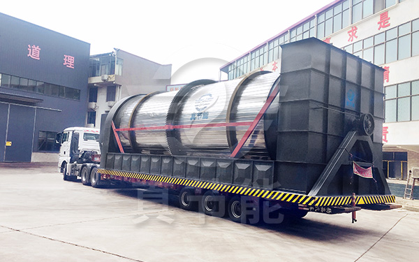 三筒活性污泥烘干機運輸發(fā)貨現場
